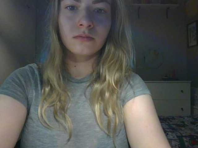 RosieJune live cam on BongaCams