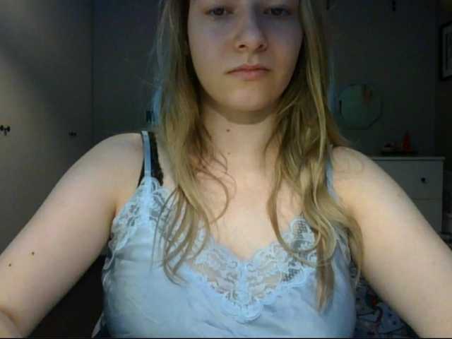 RosieJune live cam on BongaCams