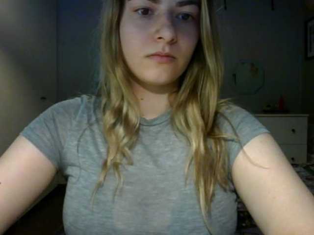 RosieJune live cam on BongaCams