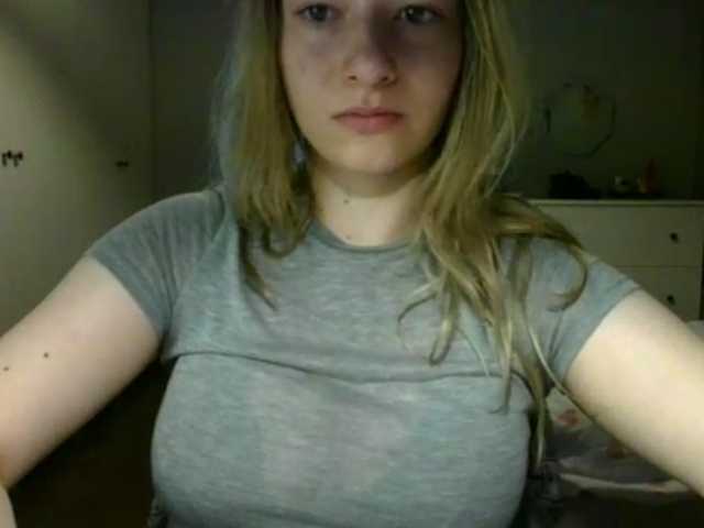 RosieJune live cam on BongaCams