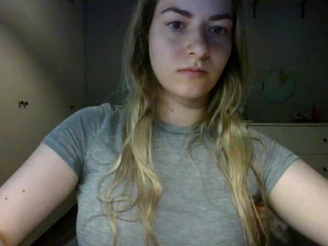 RosieJune live cam on BongaCams