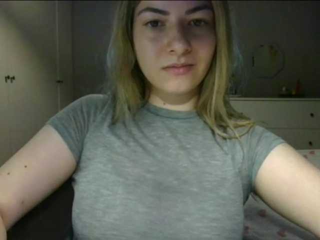 RosieJune live cam on BongaCams