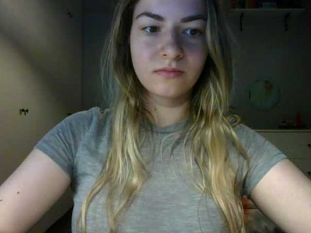 RosieJune live cam on BongaCams
