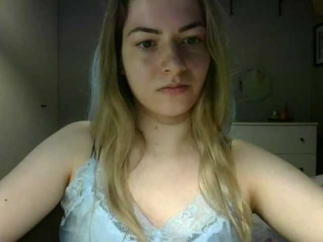 RosieJune live cam on BongaCams
