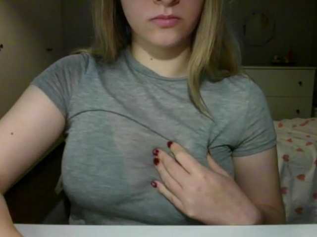 RosieJune live cam on BongaCams