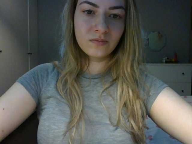 RosieJune live cam on BongaCams