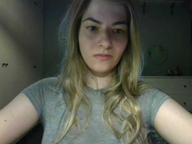 RosieJune live cam on BongaCams