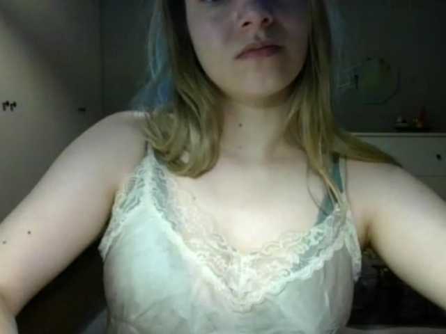 RosieJune live cam on BongaCams