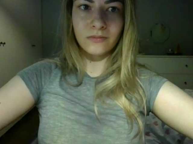 RosieJune live cam on BongaCams