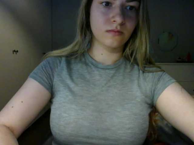 RosieJune live cam on BongaCams