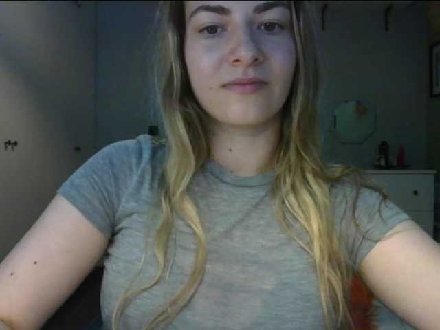 RosieJune live cam on BongaCams