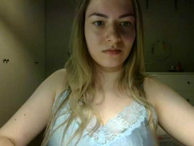 RosieJune live cam on BongaCams