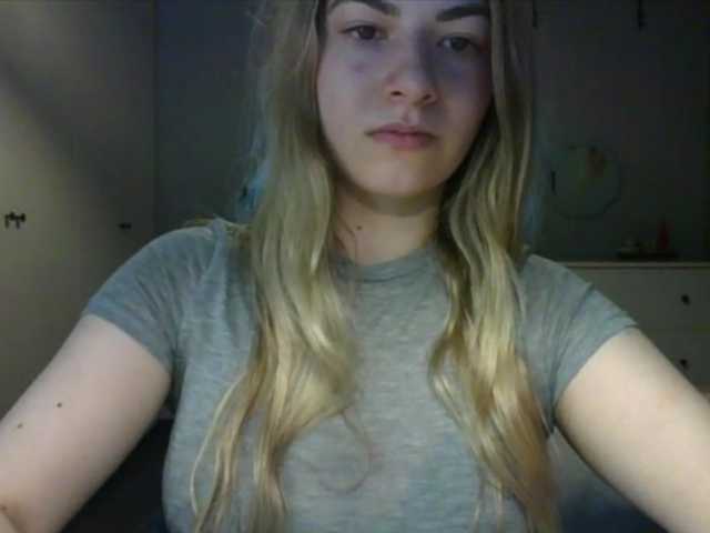 RosieJune live cam on BongaCams