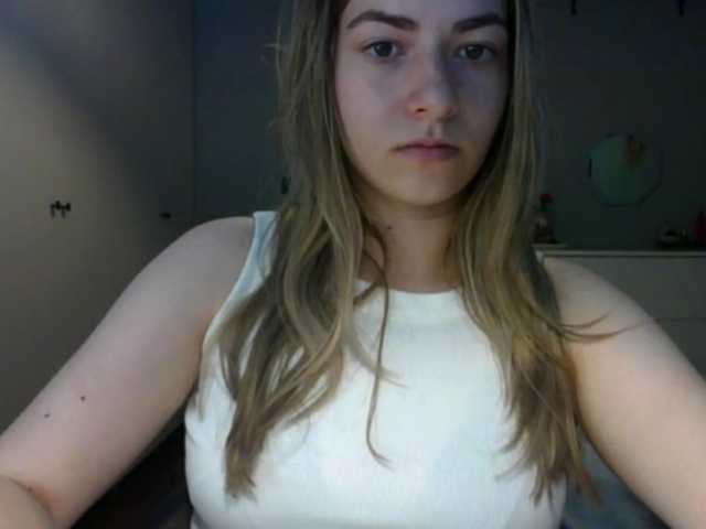 RosieJune live webcam show