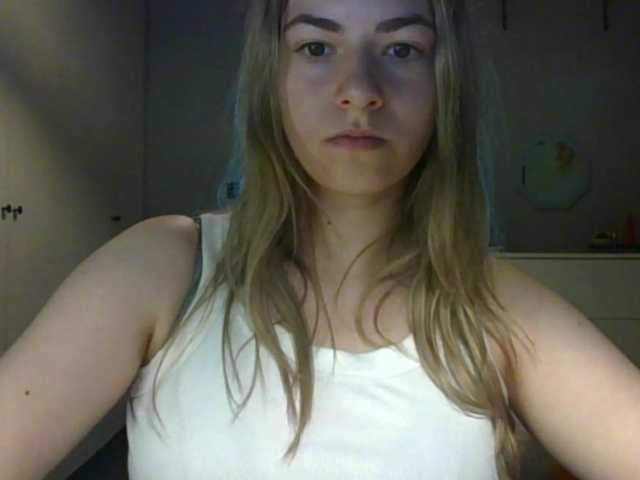 RosieJune live cam on BongaCams