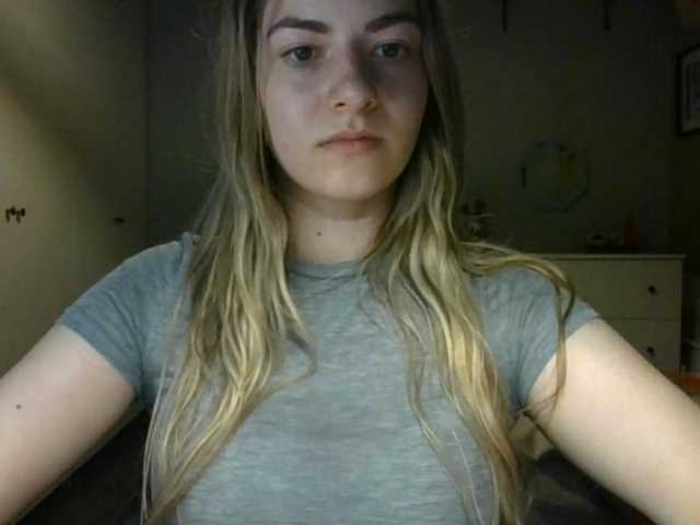 RosieJune live cam on BongaCams