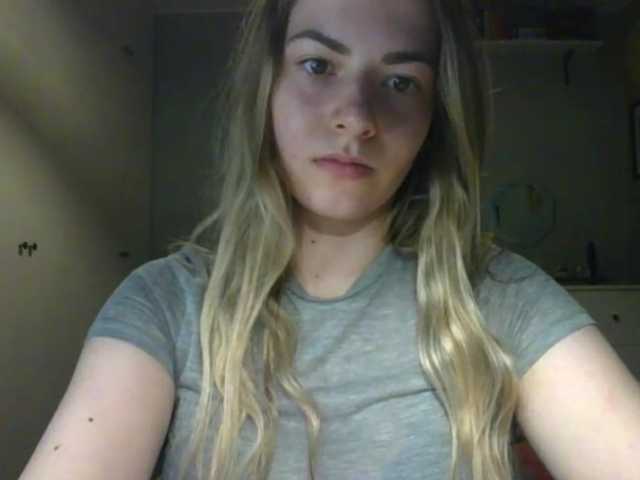 RosieJune live cam on BongaCams