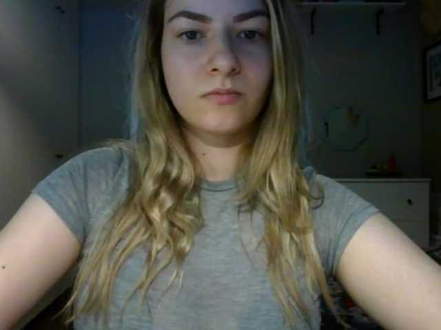 RosieJune live cam on BongaCams