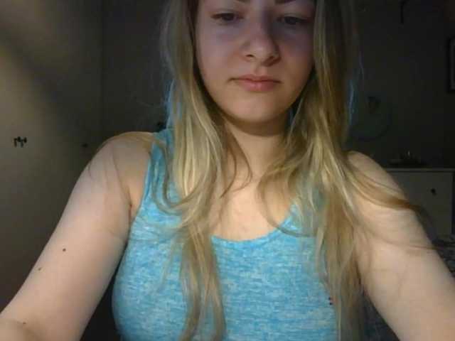 RosieJune webcam