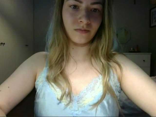 RosieJune live cam on BongaCams