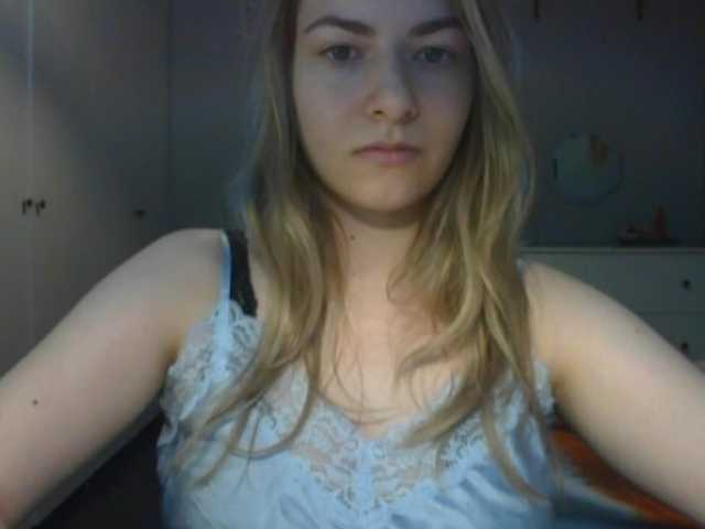 RosieJune live cam on BongaCams
