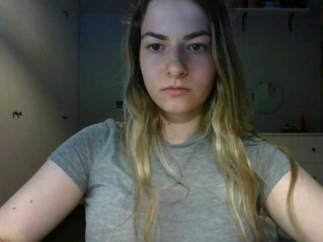 RosieJune live cam on BongaCams