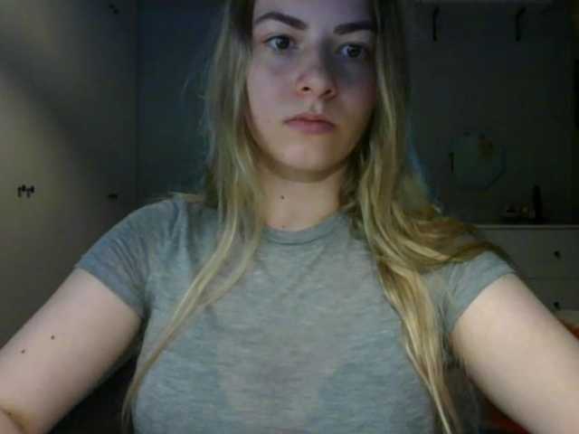 RosieJune live cam on BongaCams