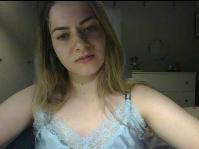 RosieJune live cam on BongaCams