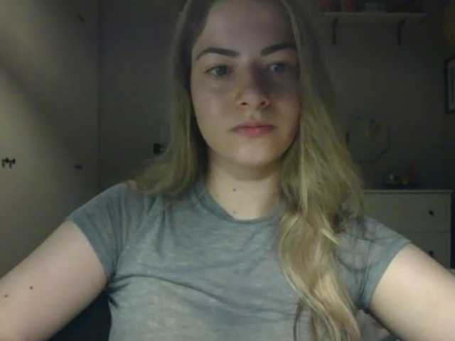 RosieJune live cam on BongaCams
