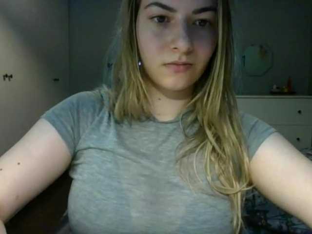 RosieJune live cam on BongaCams