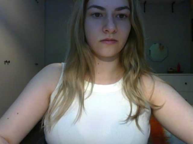 RosieJune live webcam show