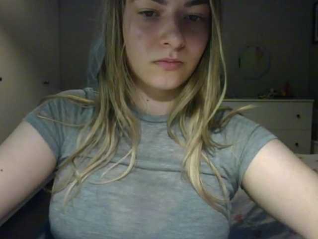 RosieJune live cam on BongaCams