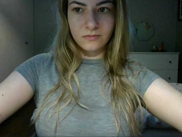 RosieJune live cam on BongaCams
