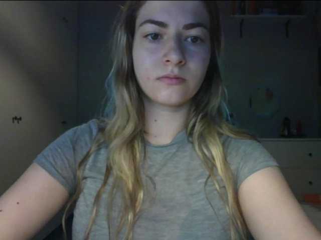 RosieJune live cam on BongaCams