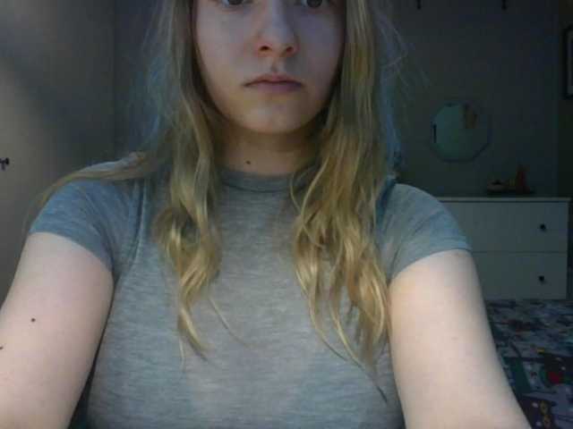 RosieJune live cam on BongaCams