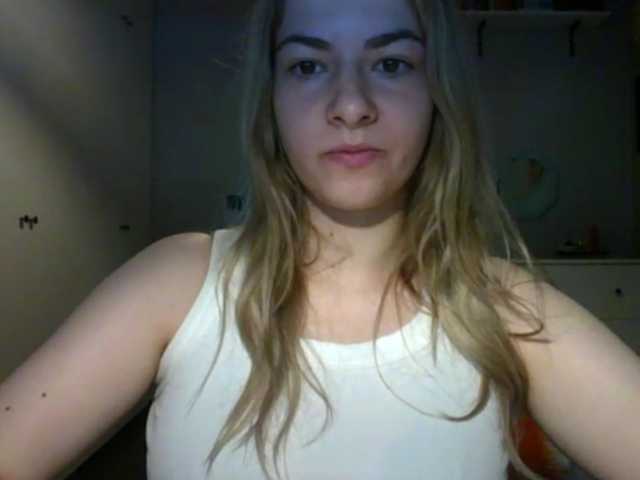 RosieJune live cam on BongaCams
