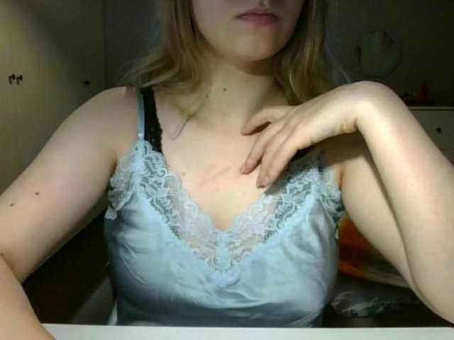 RosieJune live cam on BongaCams