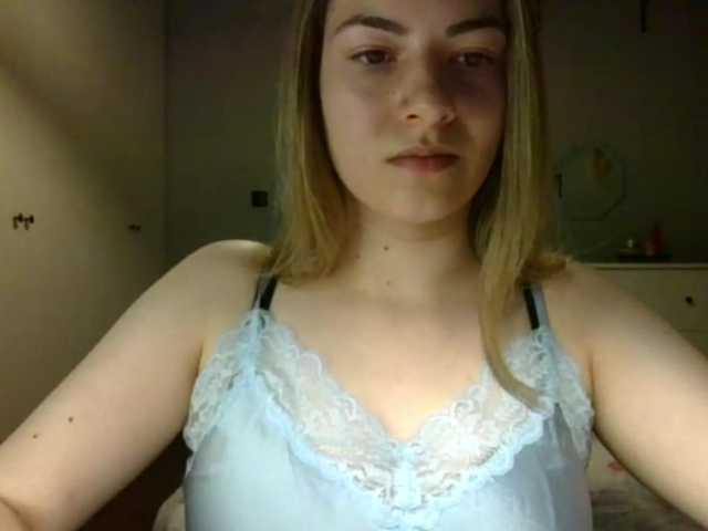 RosieJune live cam on BongaCams