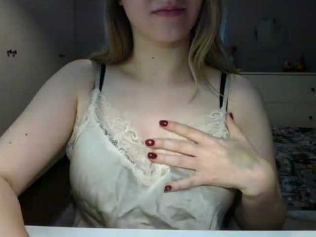 RosieJune live cam on BongaCams