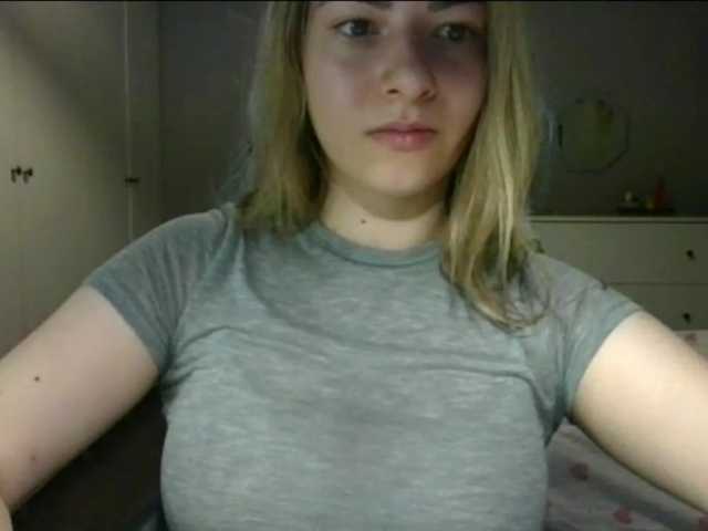RosieJune live cam on BongaCams