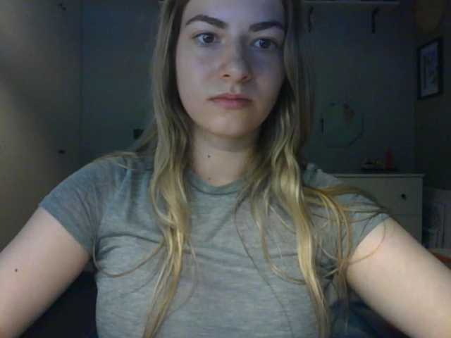 RosieJune live cam on BongaCams