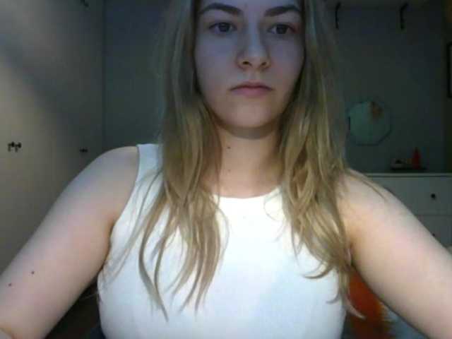 RosieJune live webcam show