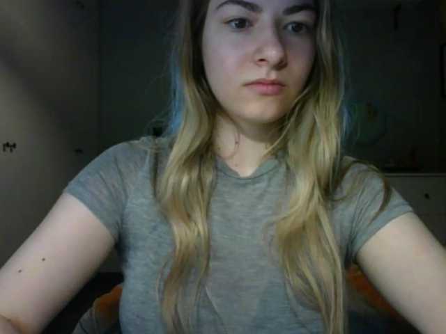 RosieJune live cam on BongaCams