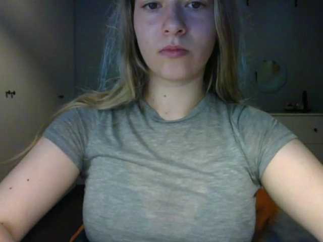 RosieJune live cam on BongaCams