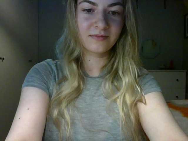 RosieJune live cam on BongaCams