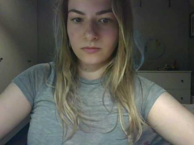 RosieJune live cam on BongaCams