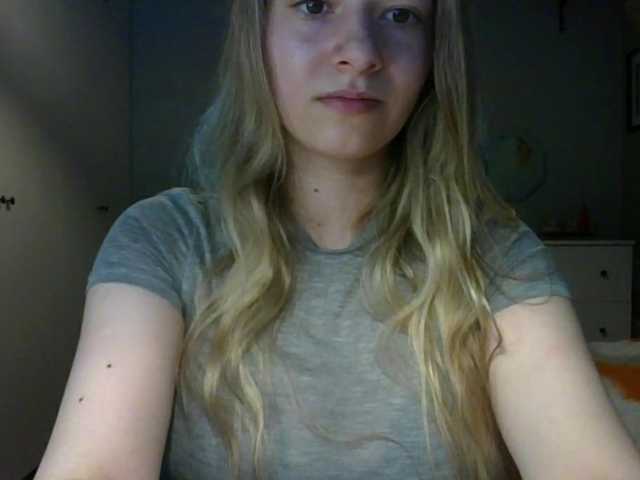 RosieJune live cam on BongaCams