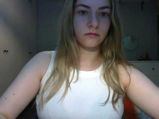 RosieJune live cam on BongaCams