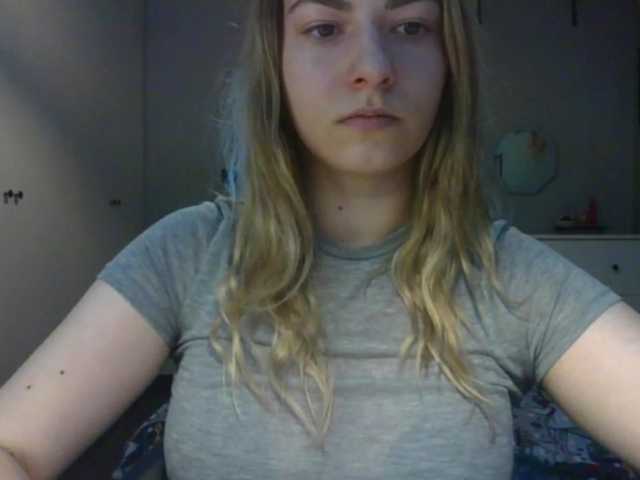 RosieJune live cam on BongaCams