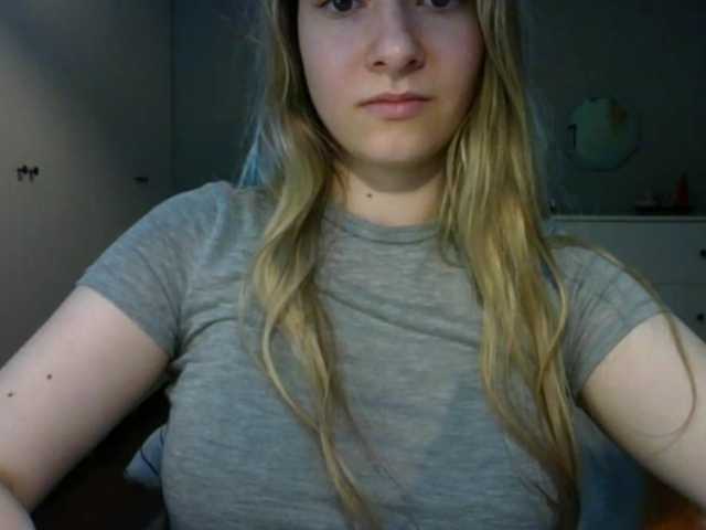 RosieJune live cam on BongaCams